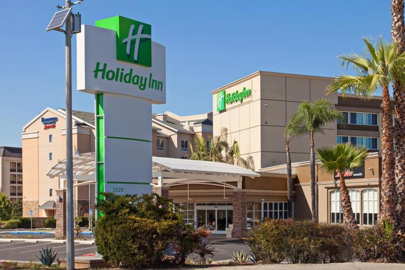 Holiday Inn West Covina, An Ihg Hotel Exterior foto